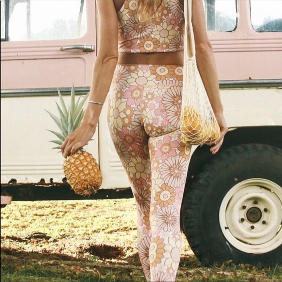 Kavala Collective Flower Power Legging - Picture 2 of 9